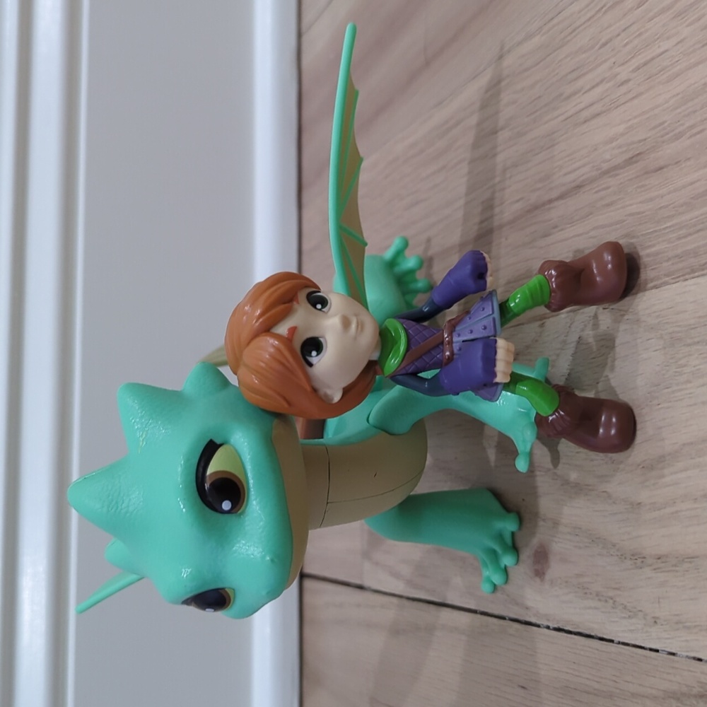 DreamWorks Rescue riders summer and leyla